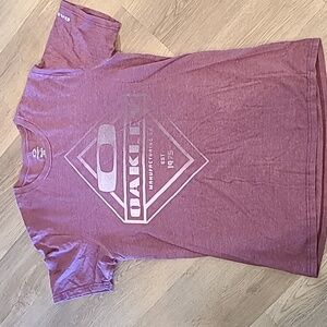 LIKE NEW Oakley Mens Medium T Shirt